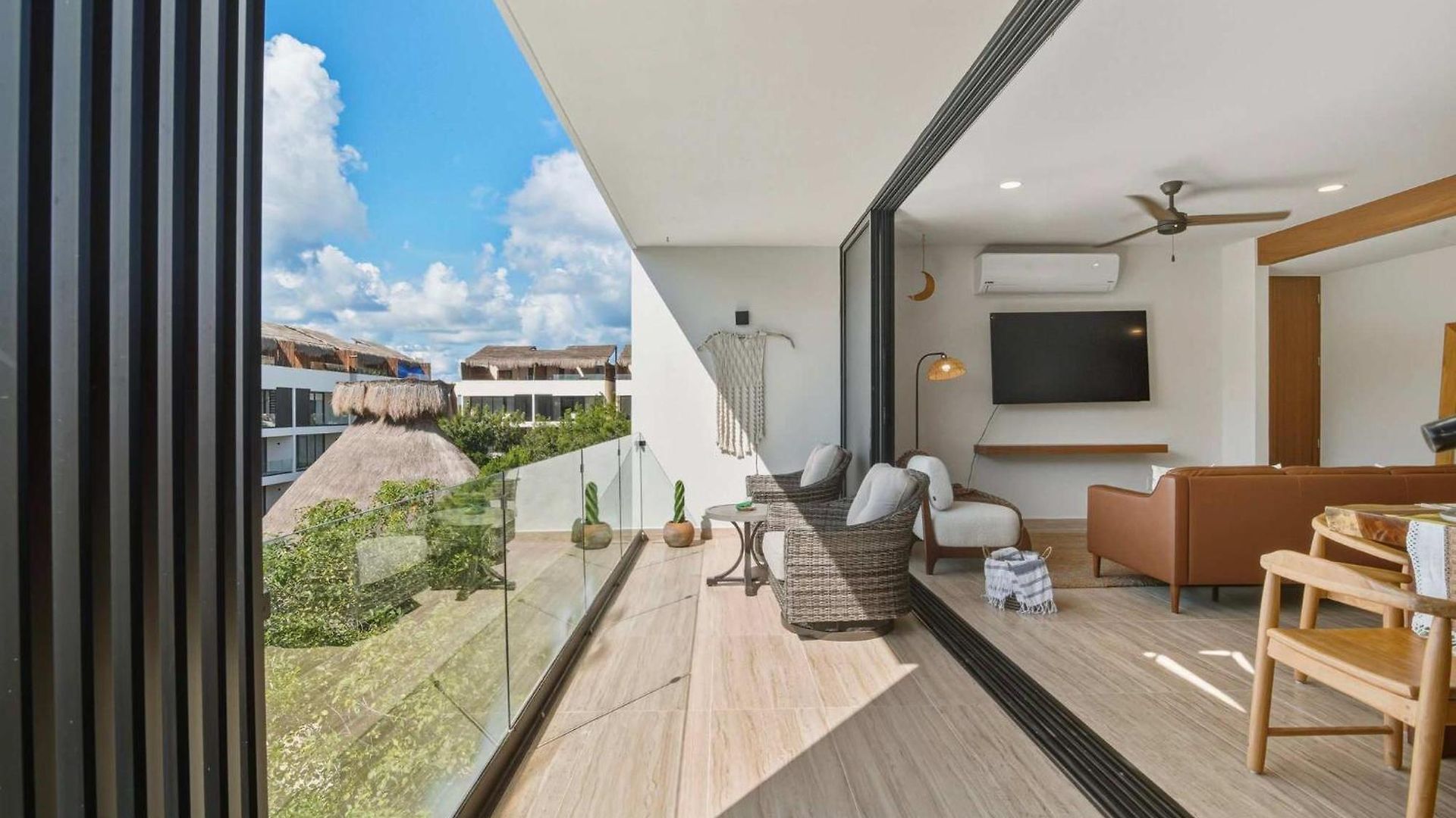 Penthouse With Private Plunge Pool - 2 King
