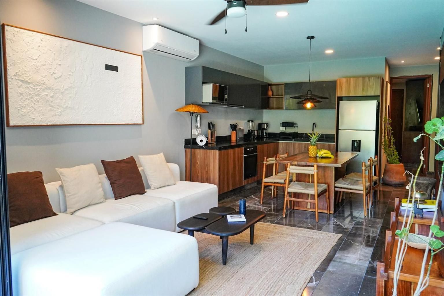 Paramar Noir Swim-up Aldea Zama
