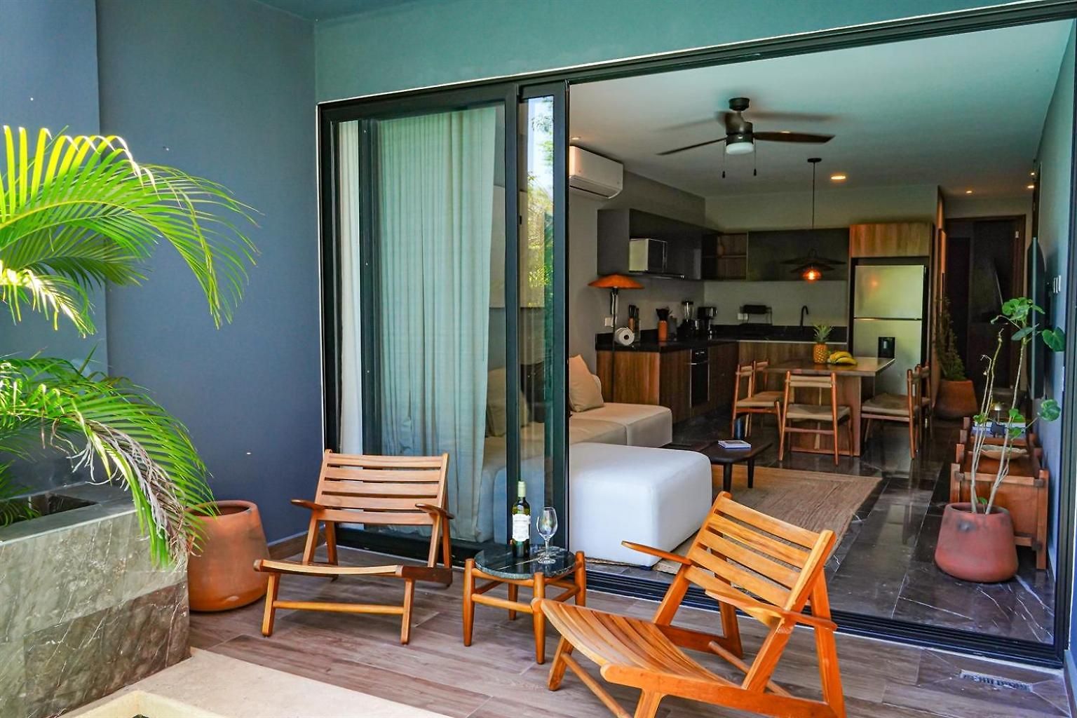 Apartamento Paramar Noir Swim-up Aldea Zama Tulum