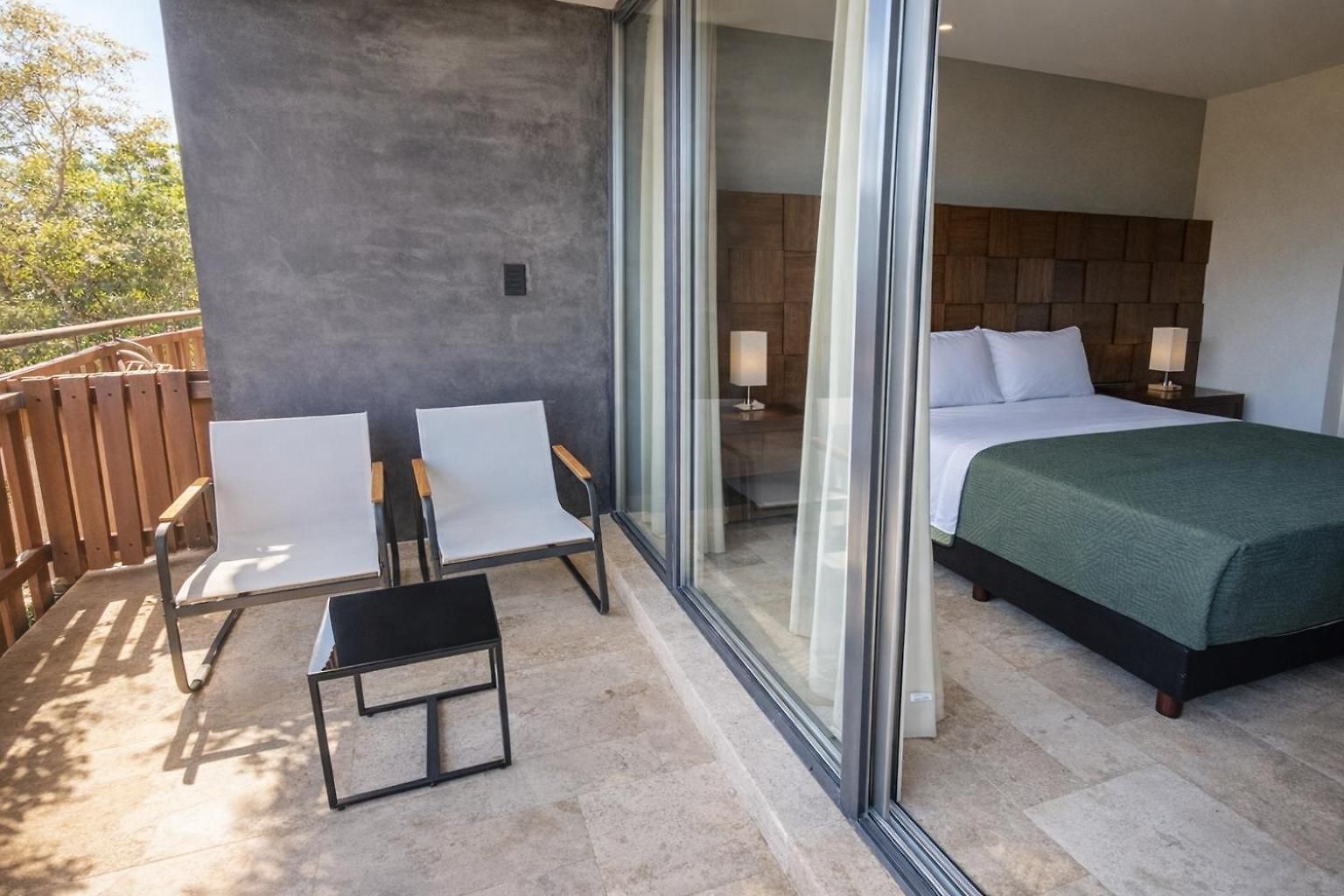 Jungle Guardian - Rooftop Pool & Club Tulum