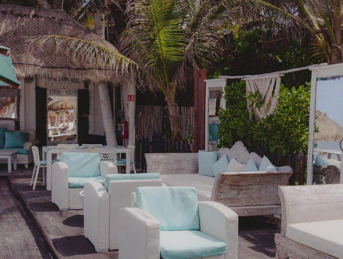 Estrellas - Located At The Party Zone Hotel Tulum