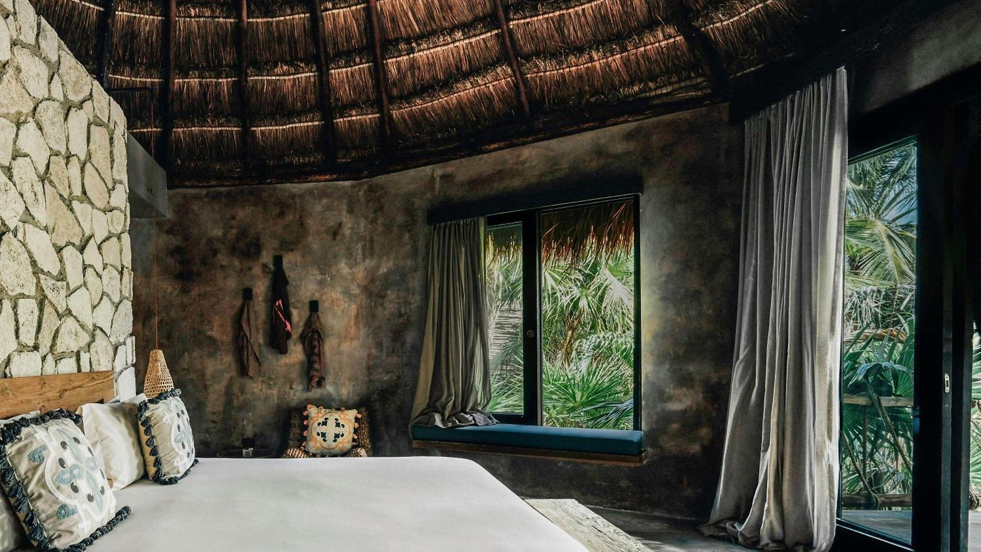 Nomade Temple Hotel