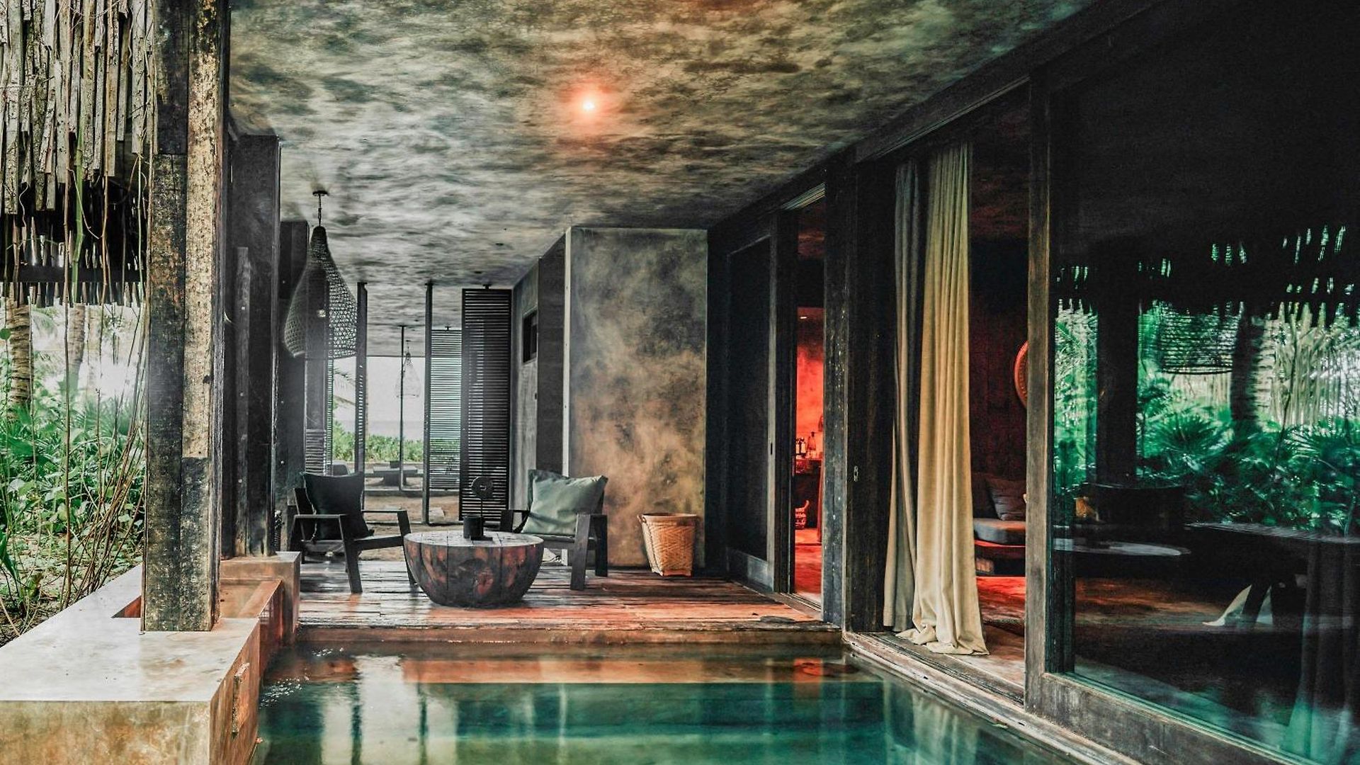 Nomade Temple Hotel