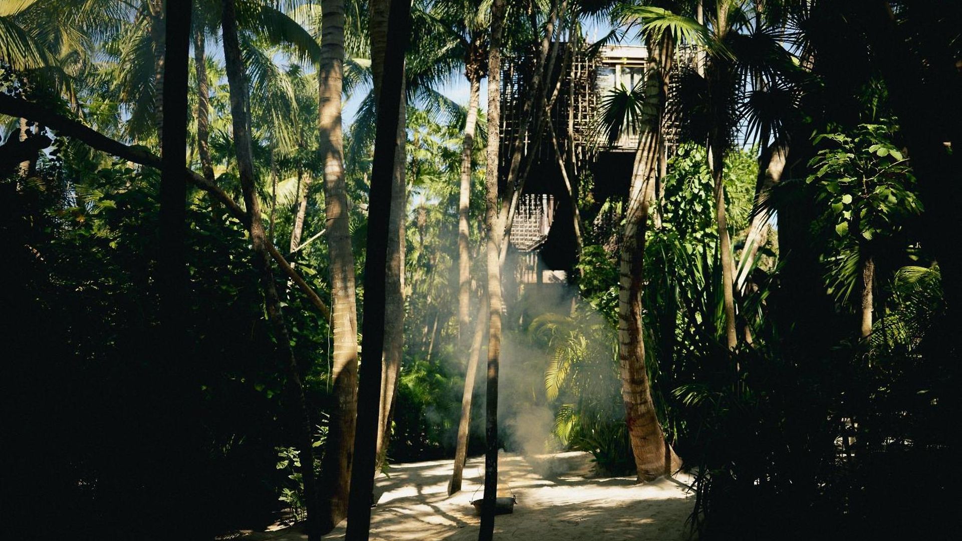 Hotel Nomade Temple 4*