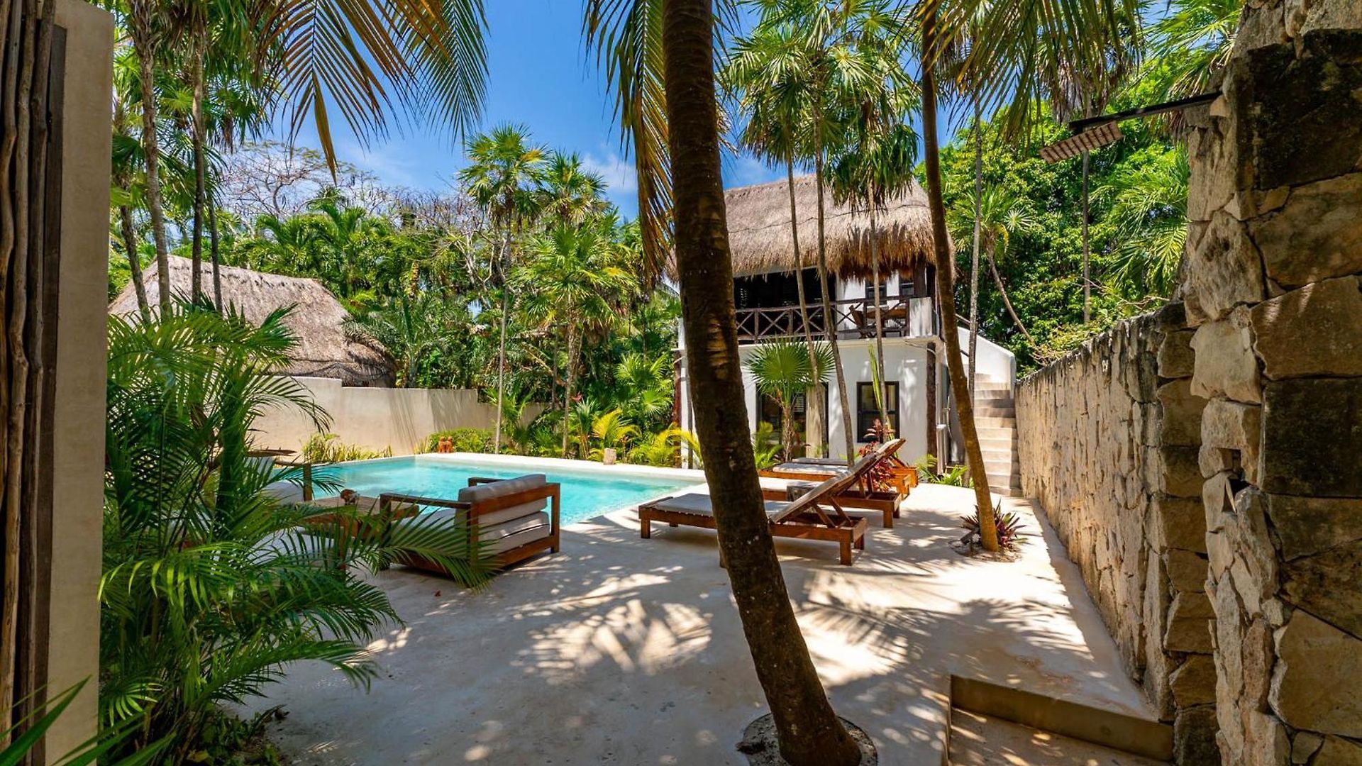 Villa Elements Rituals Beachfront Bahia Soliman