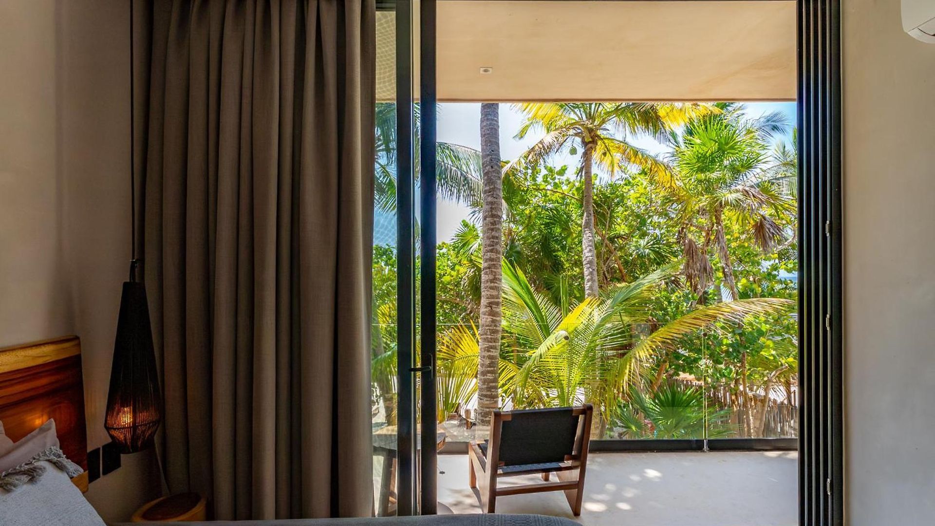 Villa Elements Rituals Beachfront Bahia Soliman