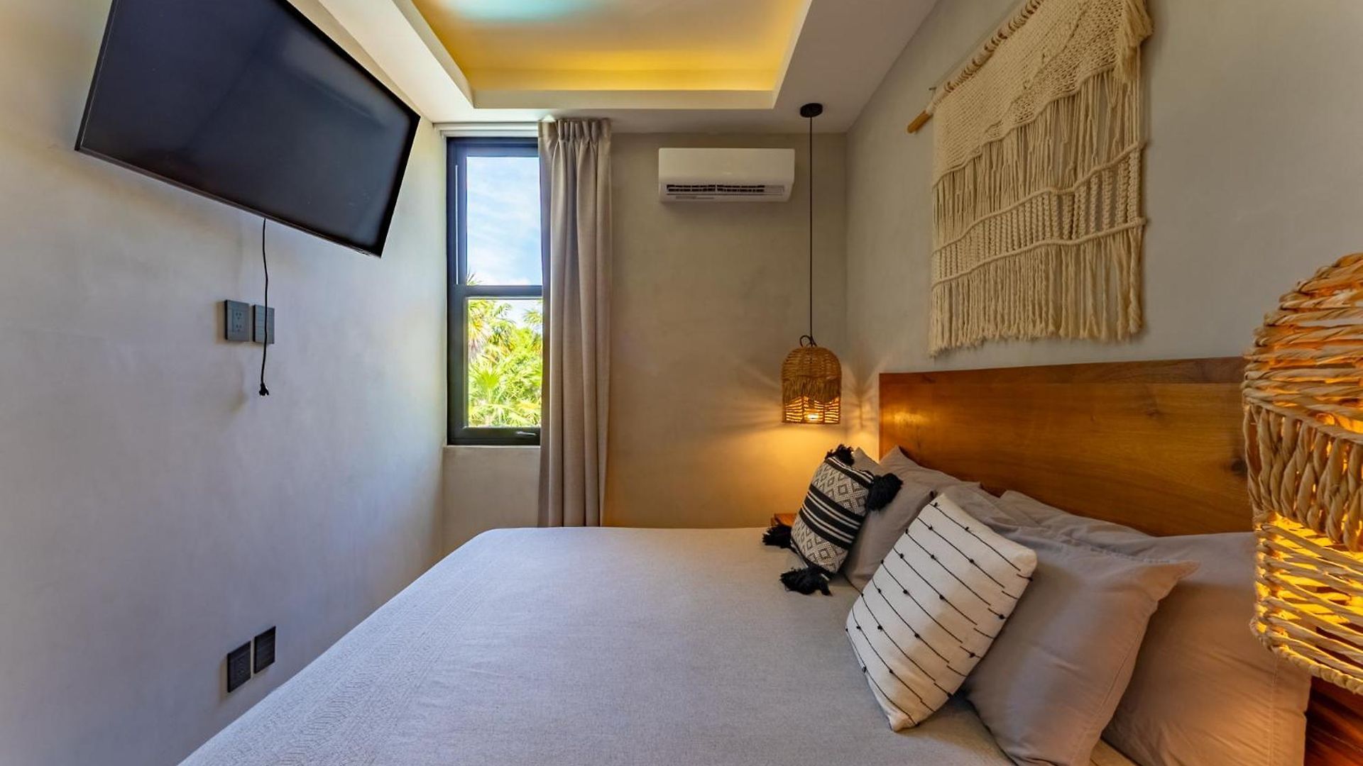 Elements Rituals Beachfront Bahia Soliman Villa