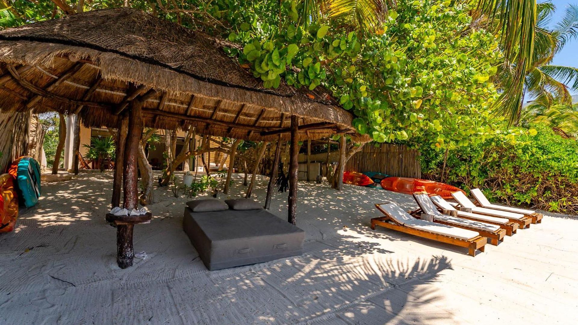 Villa Elements Rituals Beachfront Bahia Soliman Tulum