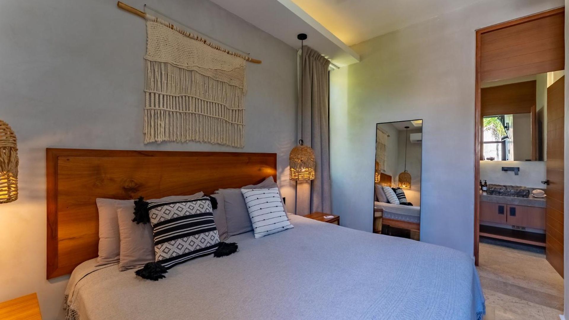 Elements Rituals Beachfront Bahia Soliman Villa *