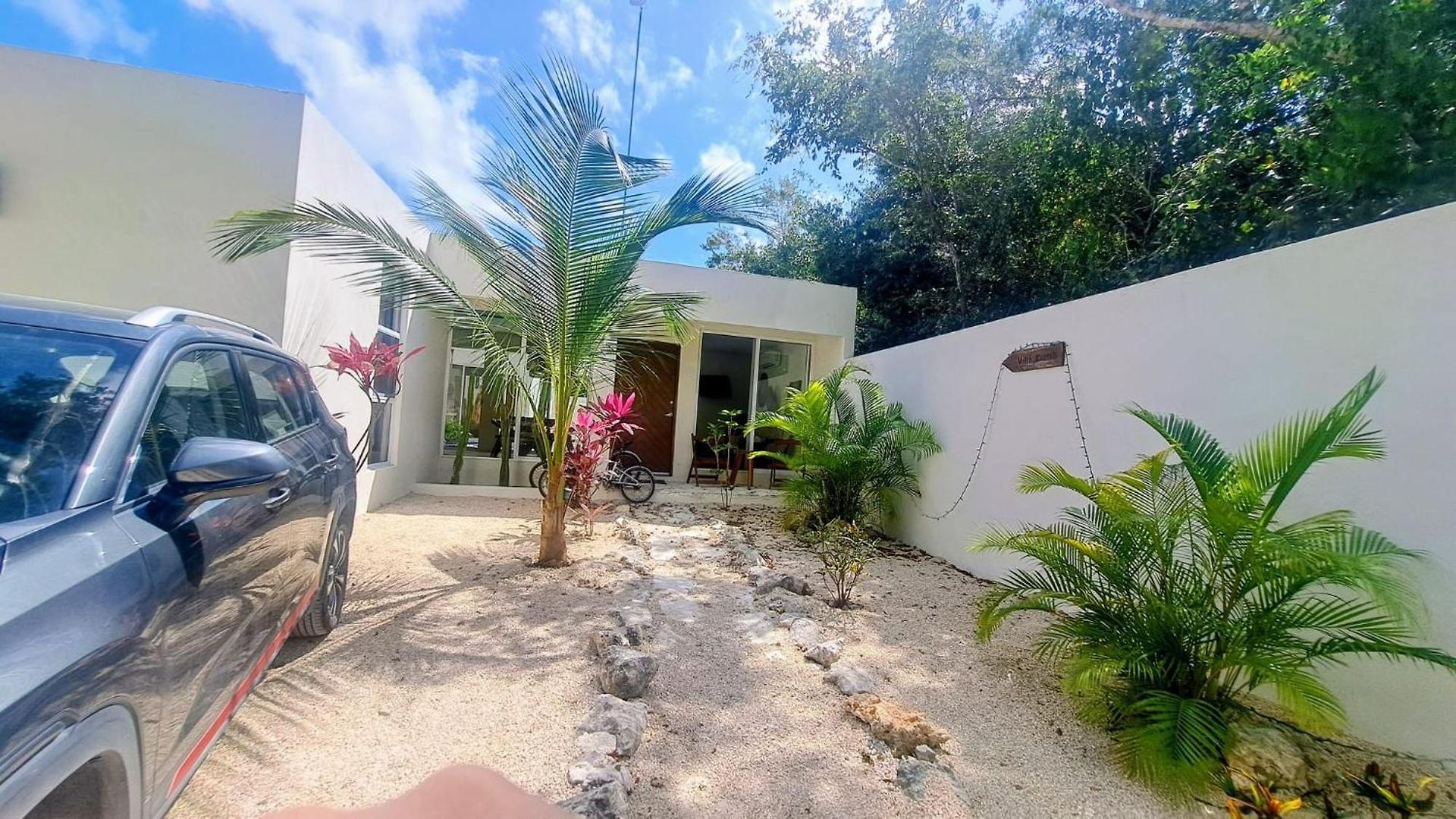 Kuxtah, Beautiful With Private Pool Villa