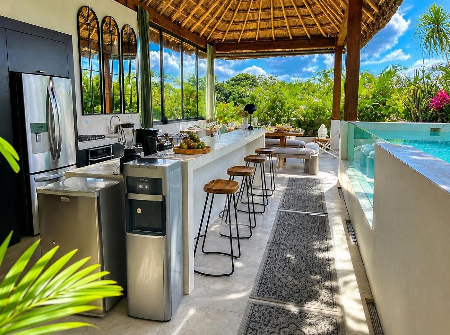 240m2 - 16 Persons - 6 - 2 Swimming Pool - 3 Jacuzzis Villa Tulum