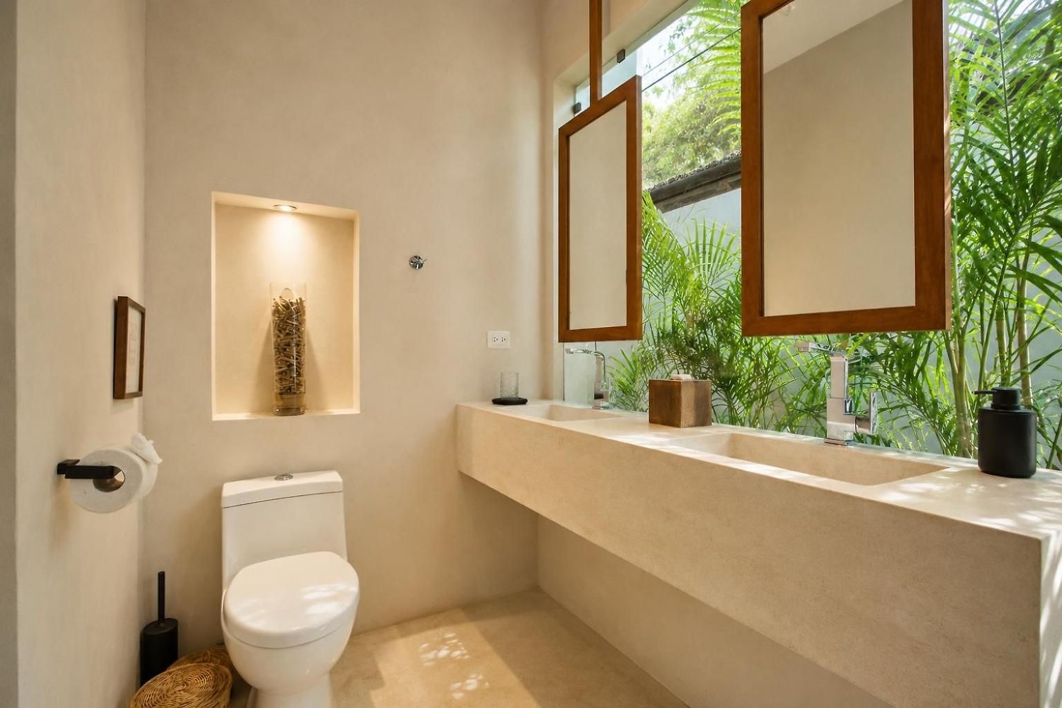 240m2 - 16 Persons - 6 - 2 Swimming Pool - 3 Jacuzzis Villa *
