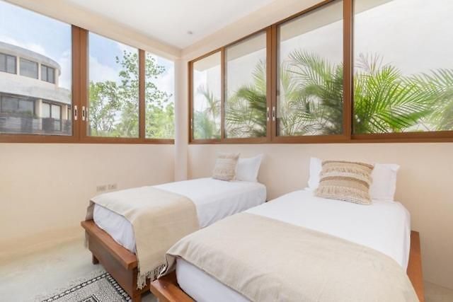 Villa Stunning & Brand New 6 Pax