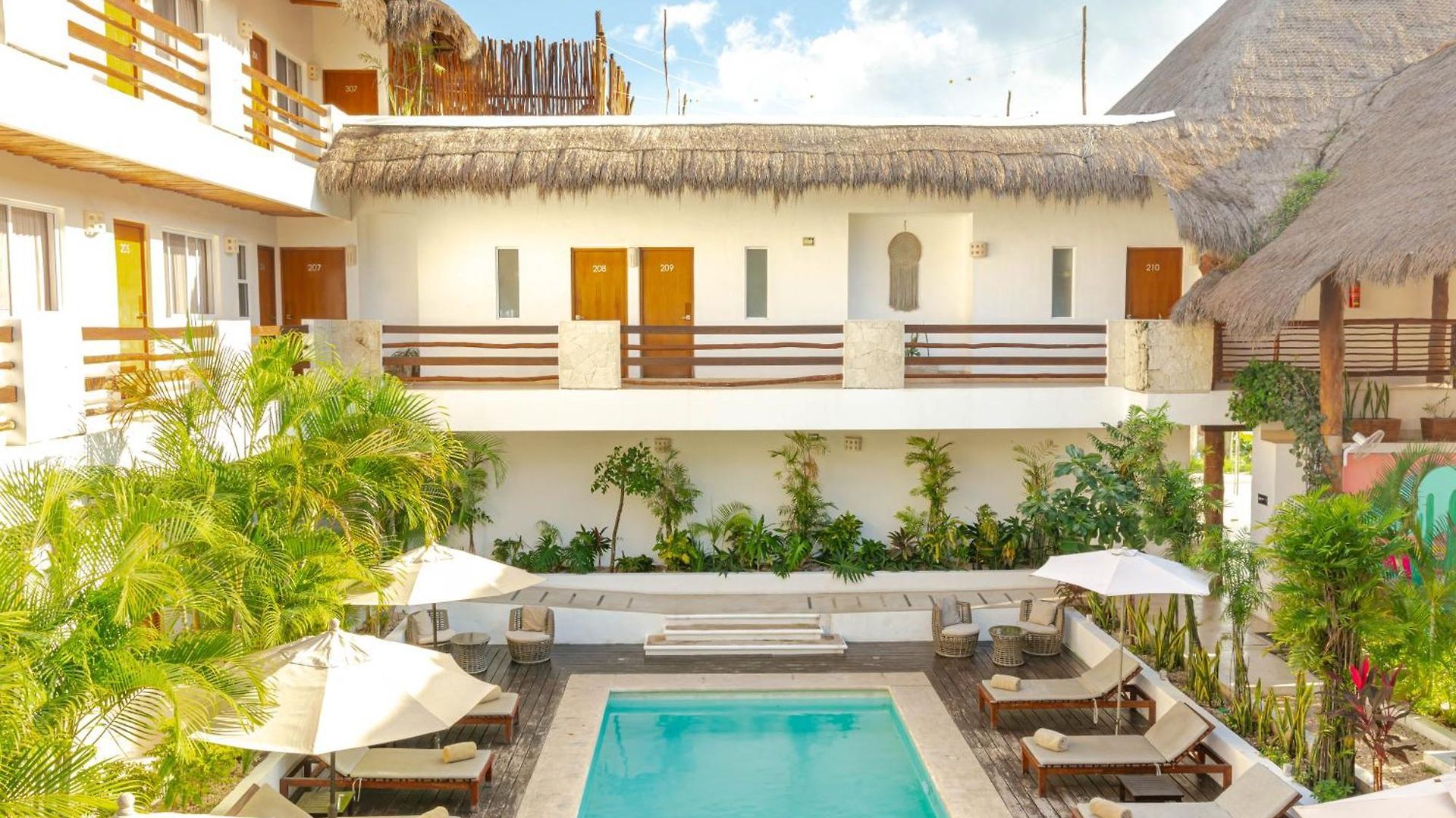 Collection O Kaab Downtown Tulum Hotel 4*