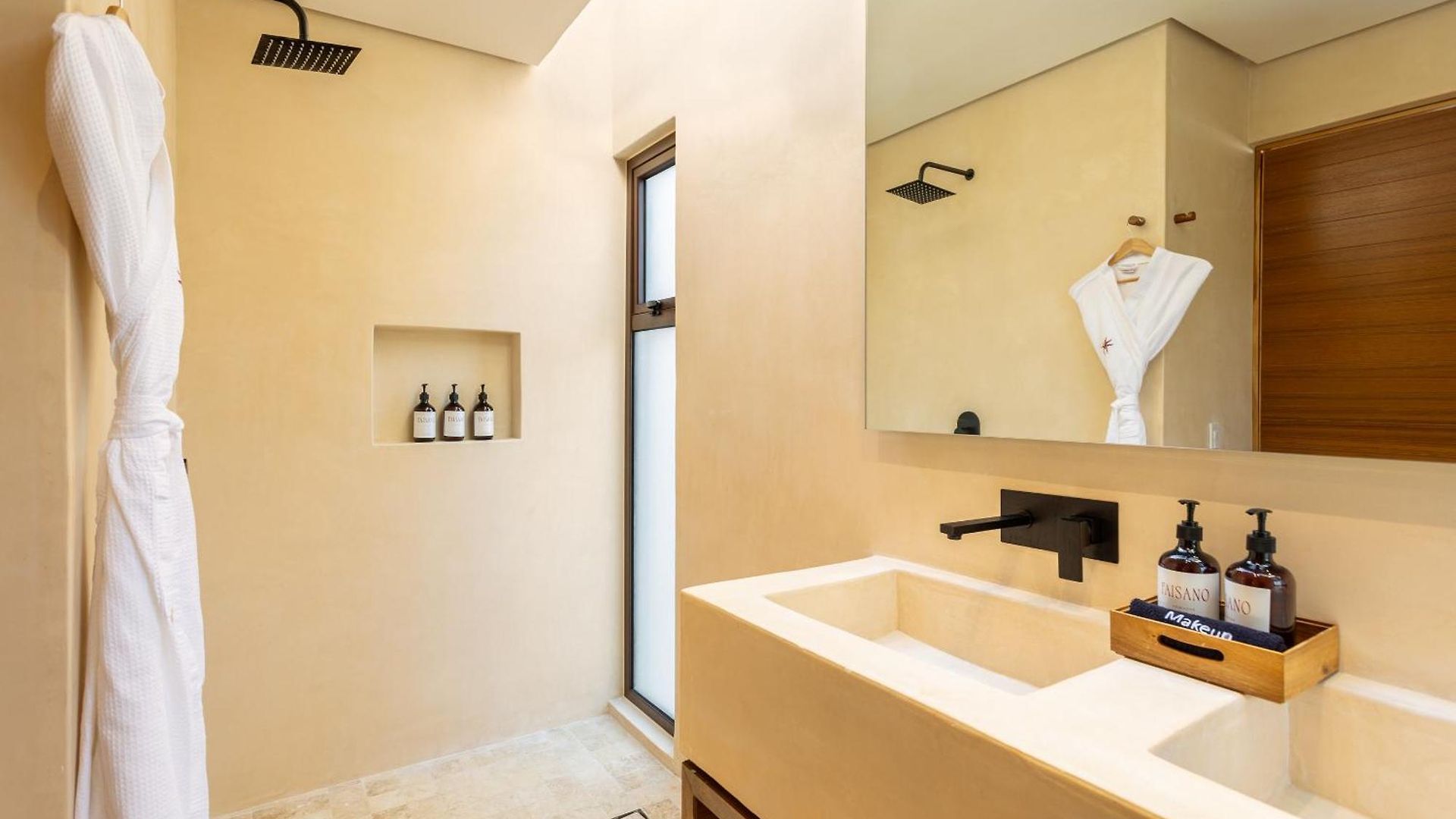 Collection O Faisano Boutique Hotel, Spa, Transportation, & Tours, (adults Only) Hotel 3*
