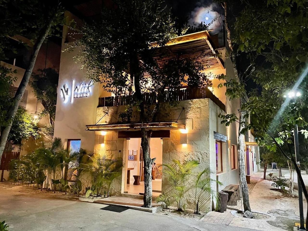 Hotel Niik