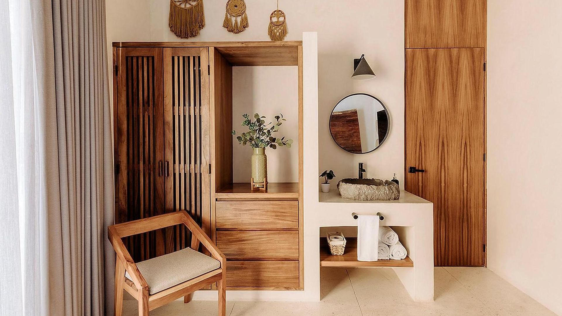 Stylish 3bd3ba In Tulum's Neighborhood *