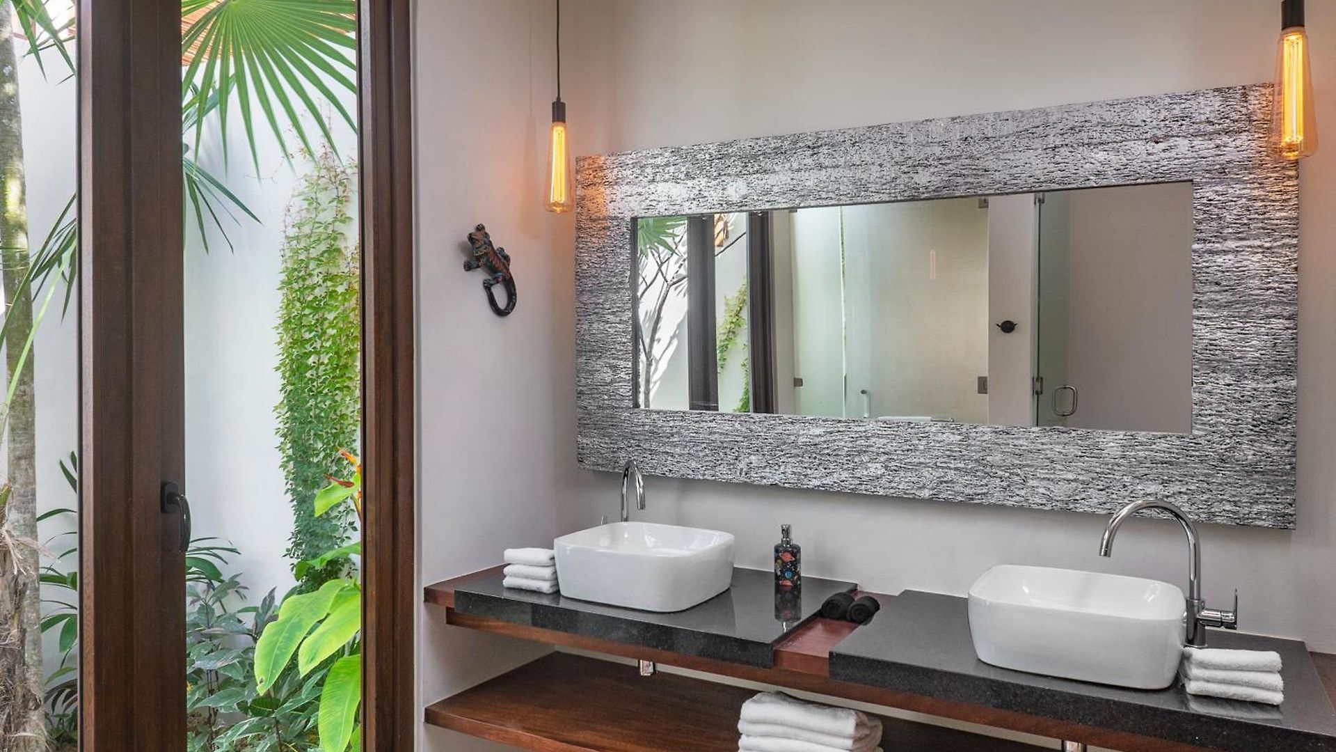 Oceanview 4br Concierge Service