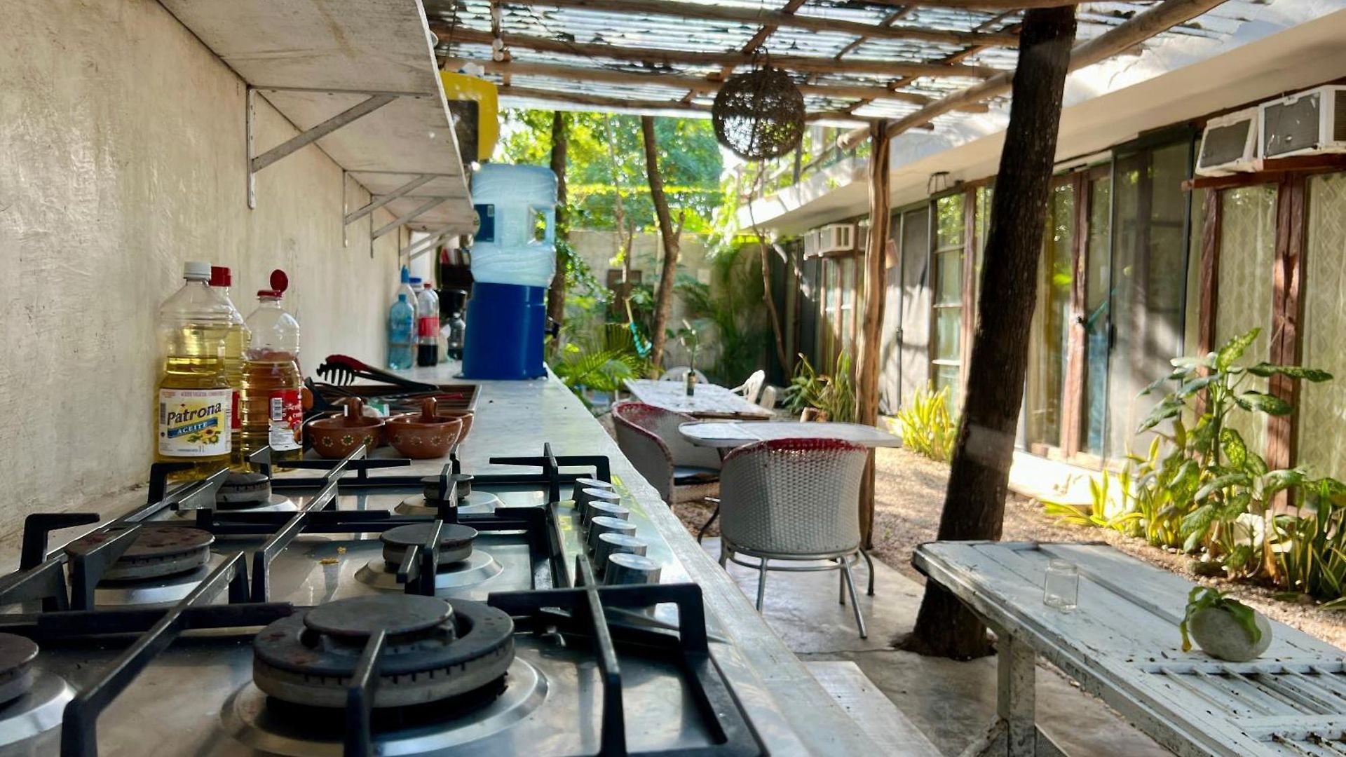 Awa Eco Retreat Hotel *