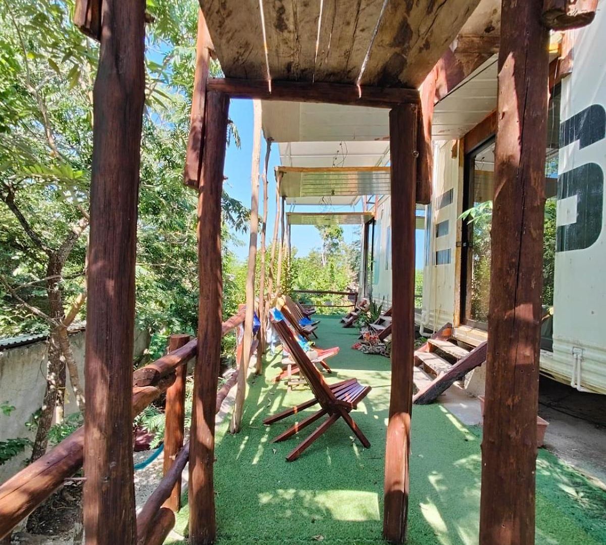 Awa Eco Retreat Hotel