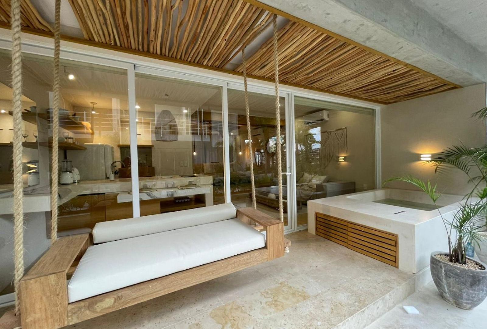 Apartment New With Bathtub And Jacuzzi *