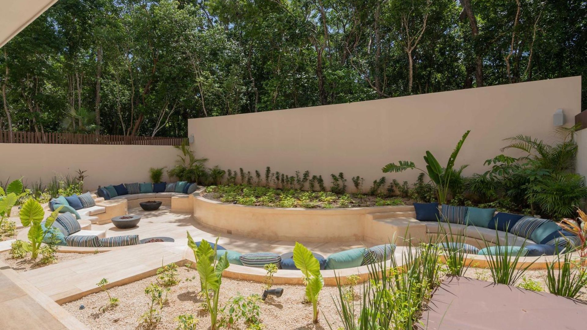 Pv Premium Residences By Waves Holiday home