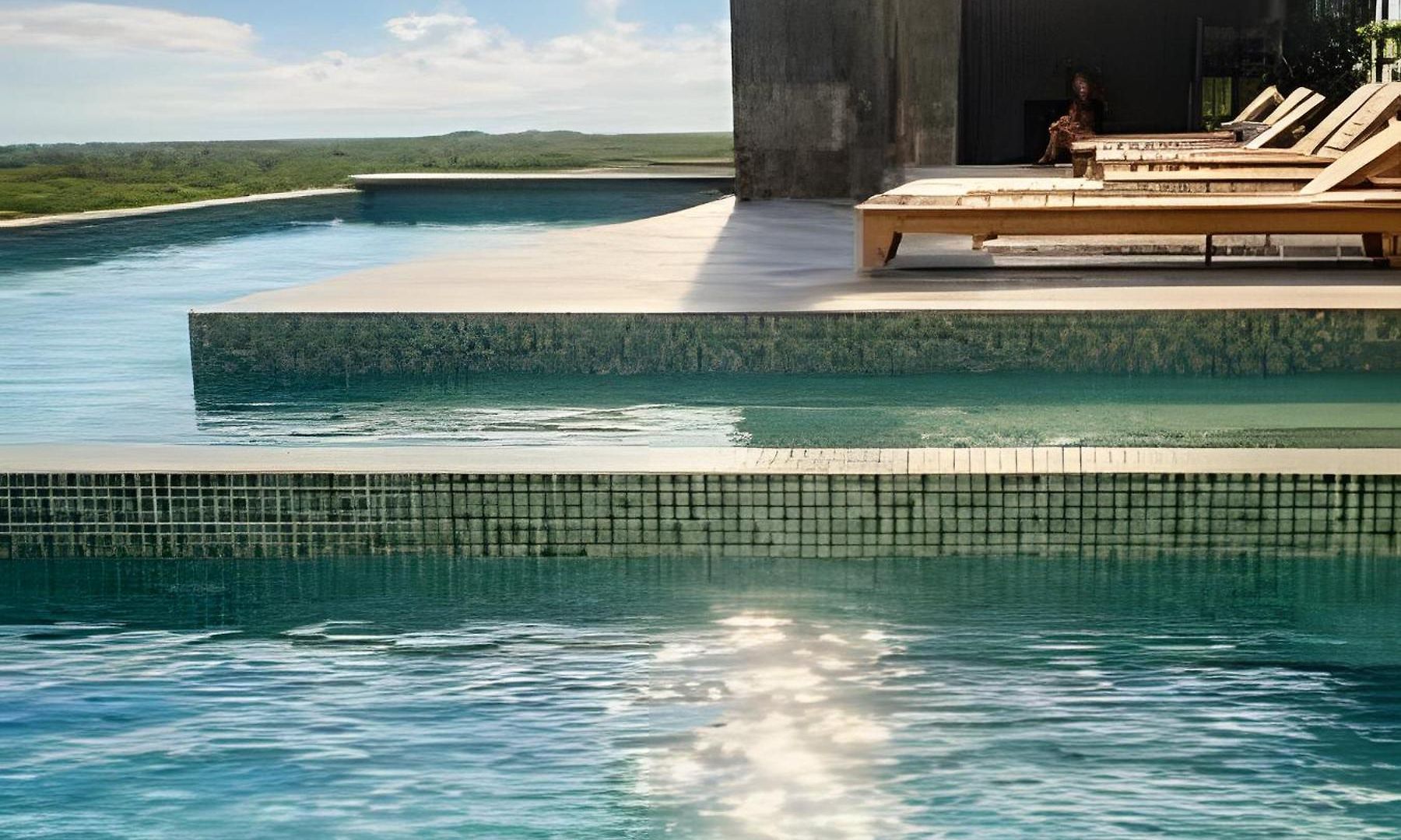 Jungle Guardian - Rooftop Pool & Club *