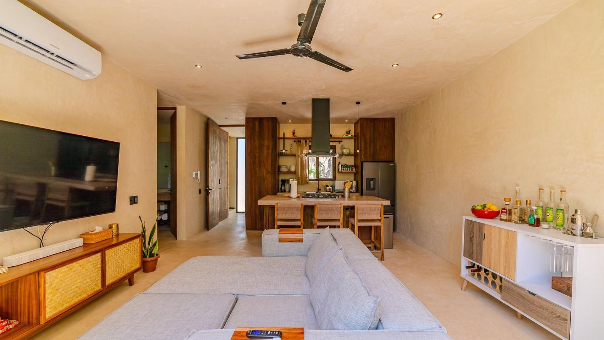 Apartment Jungle Apt, Private Pool & Security 24 *