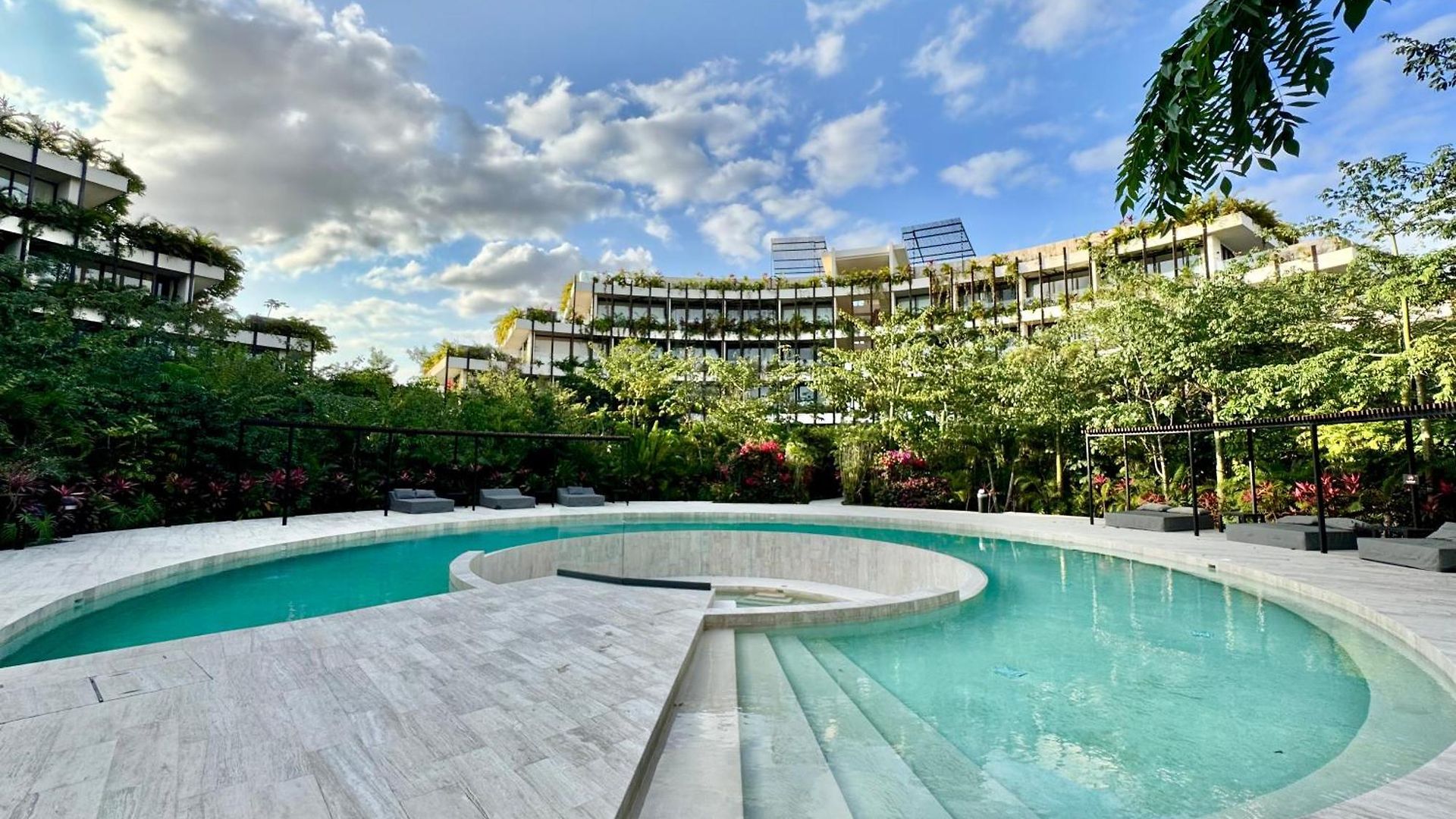 Luxury Loft Minutes From The Sea! Apartment Tulum