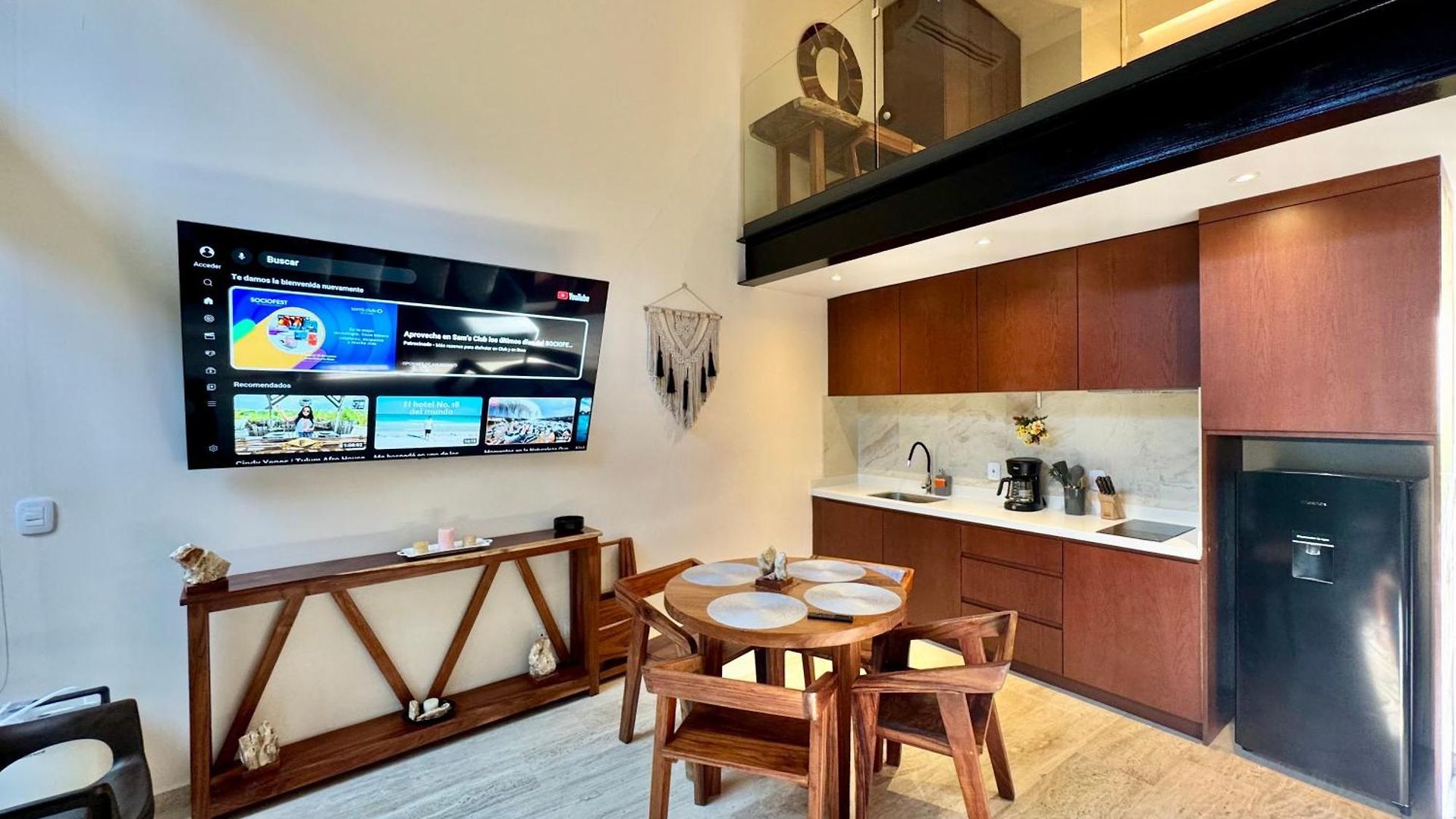 Luxury Loft Minutes From The Sea! Apartment