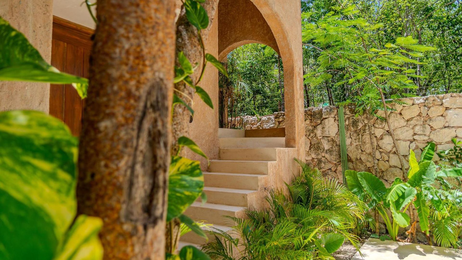 Apartment Jungle Apt, Private Pool & Security 24 *