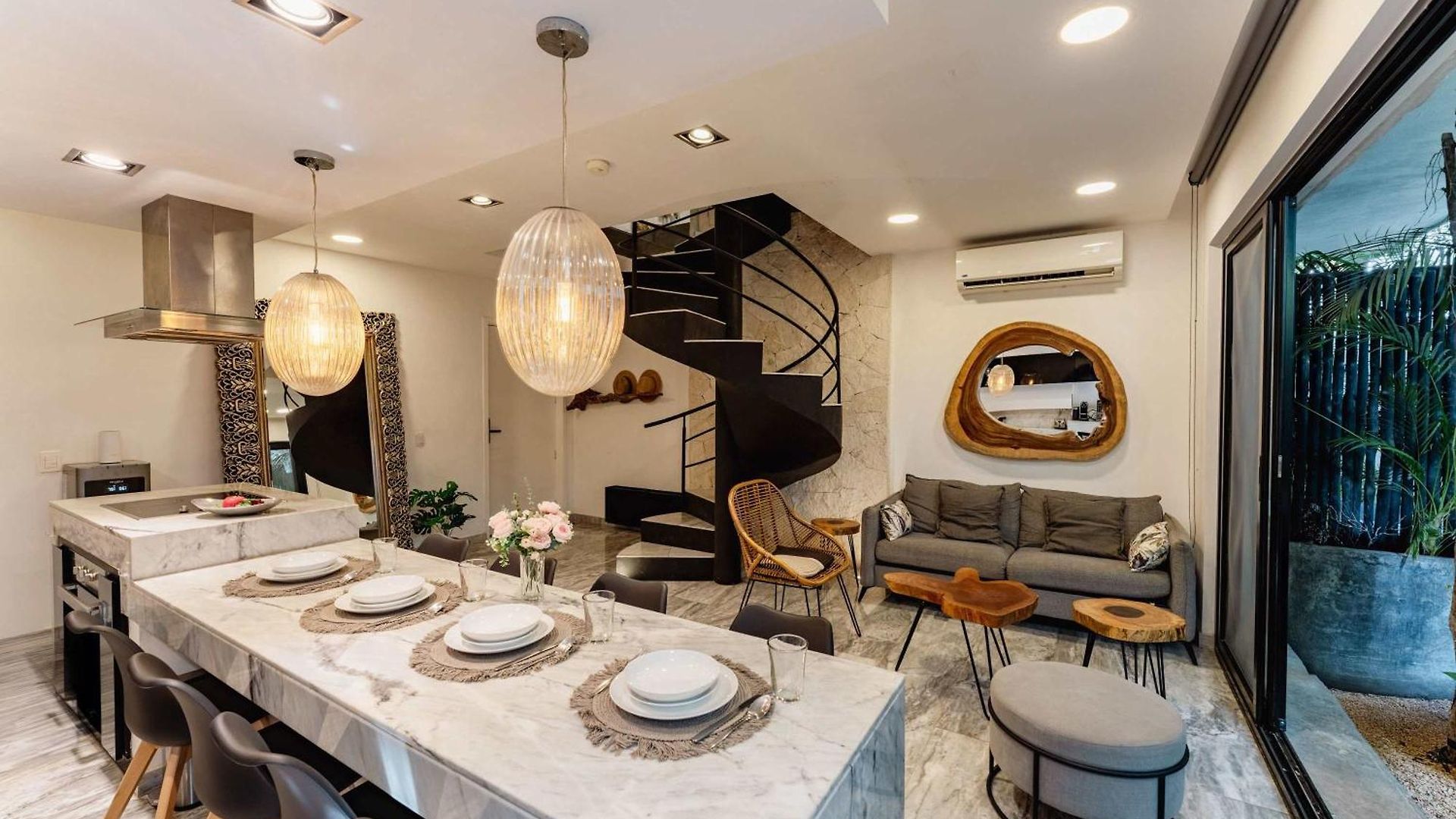 Apartment Stylish 3br Retreat In Serene Luxury Setting *