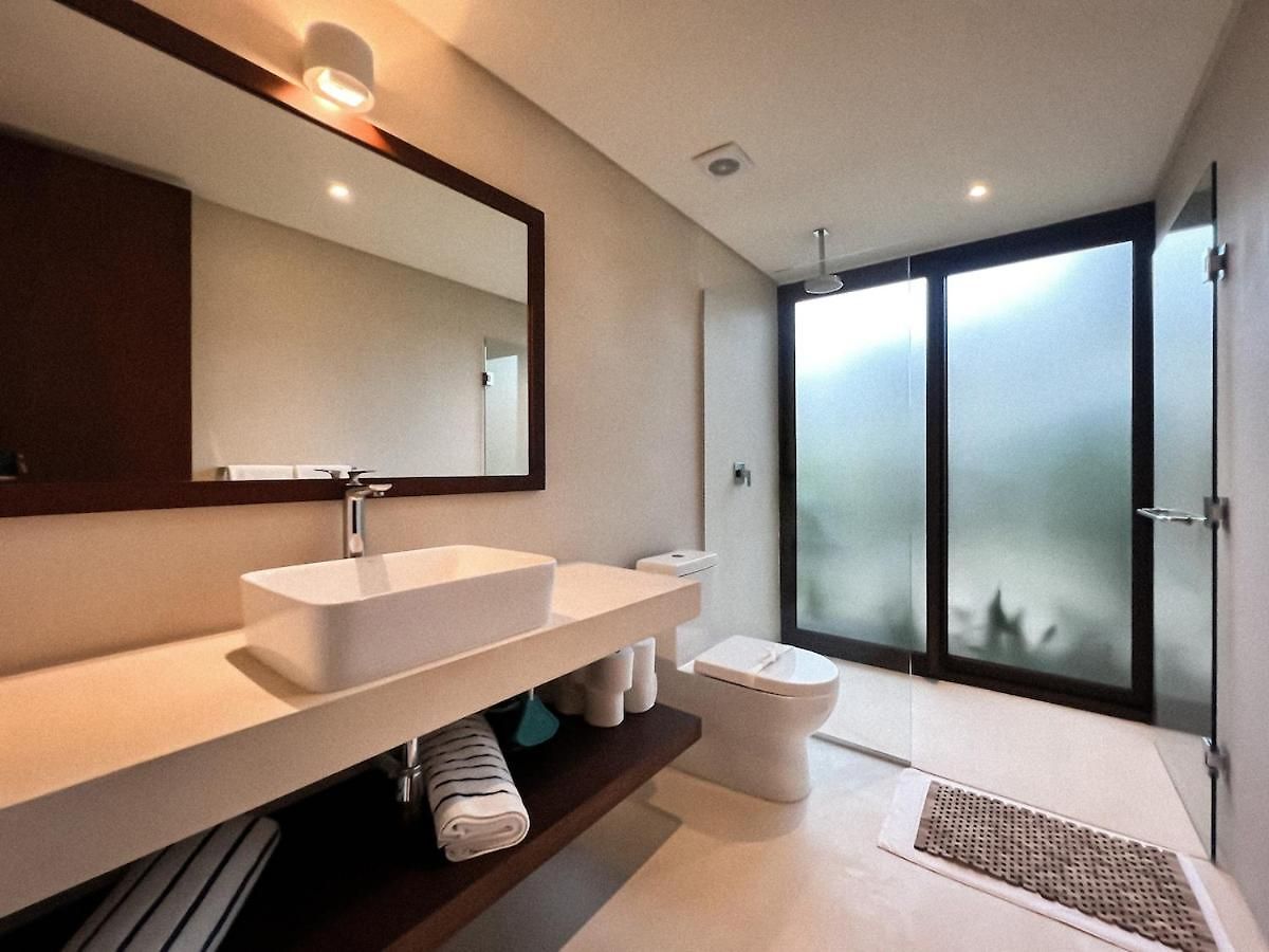 Apartamento Gated 2br With Rooftop Pool