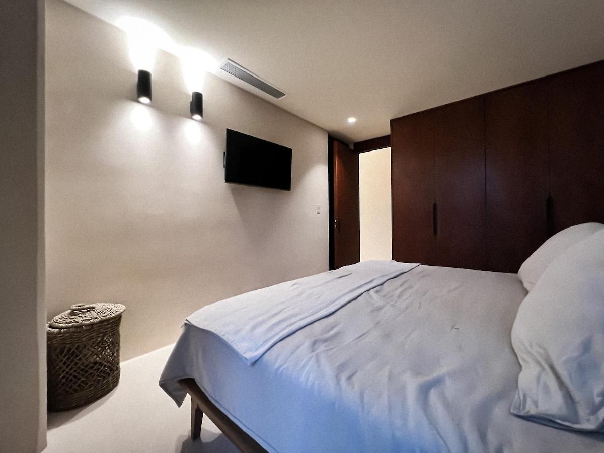 Gated 2br With Rooftop Pool Tulum
