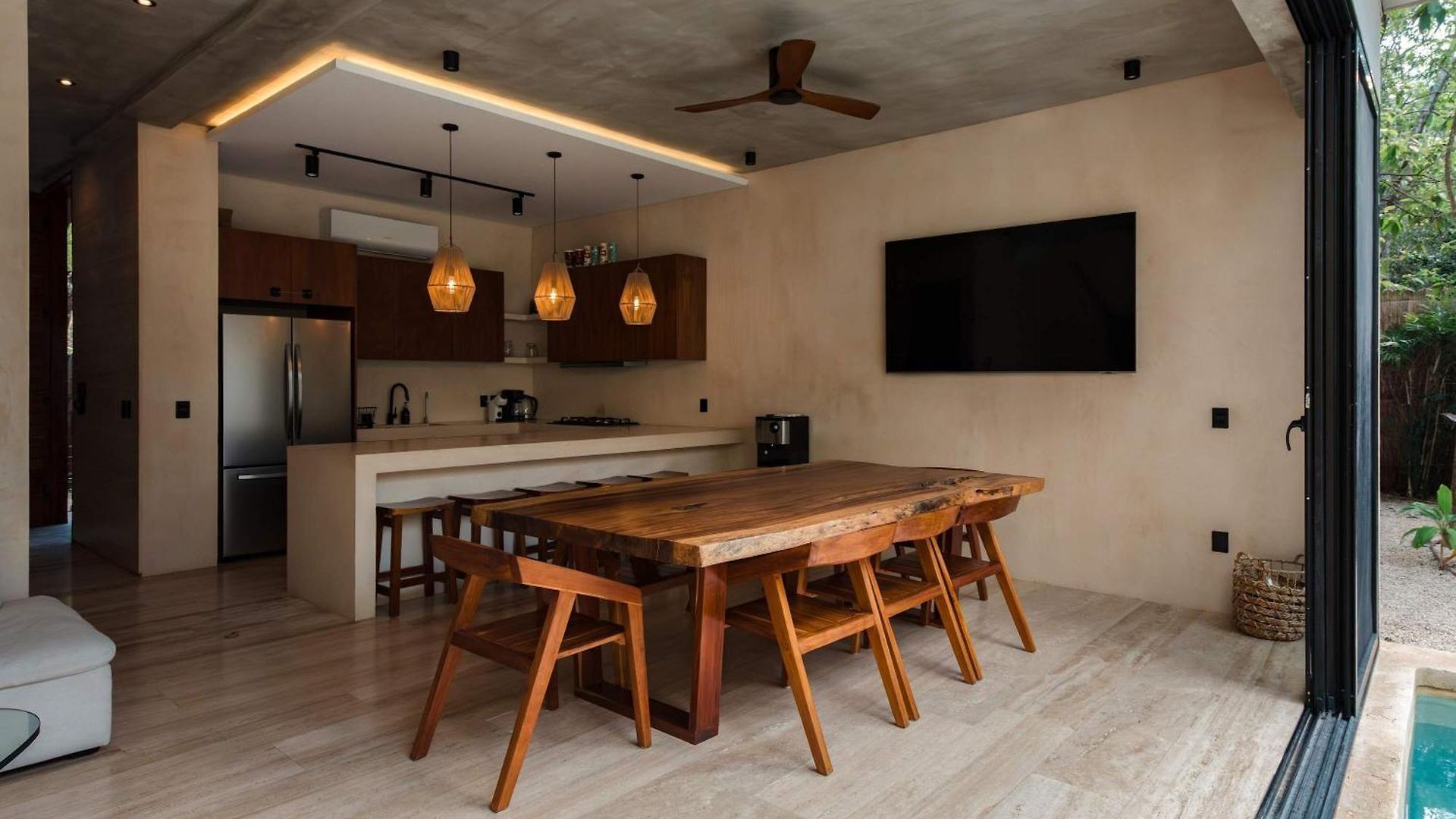 Luxury 5 Bedroom Pool Tiki Bar & Outdoor Gym Tulum