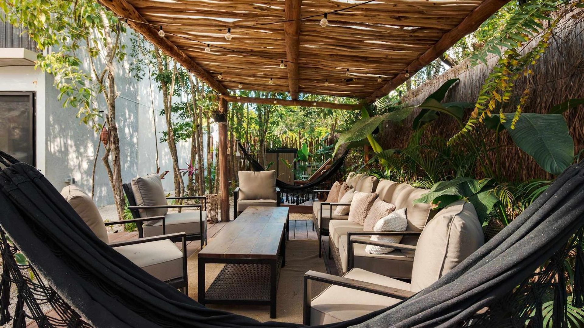 Luxury 5 Bedroom Pool Tiki Bar & Outdoor Gym Villa Tulum