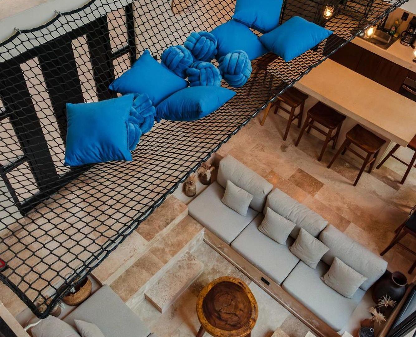 Luxury 4 Bedroom With Private Rooftop Pool Holiday home