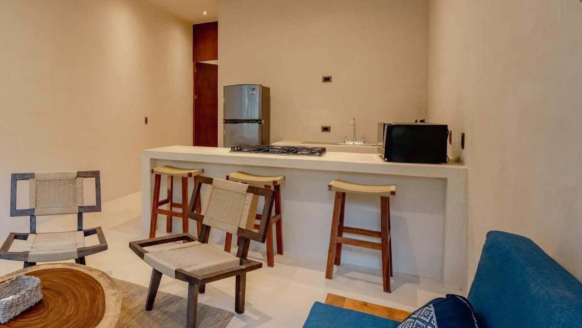 Apartment Stylish 1br Retreat In Holistika With Private Pool *