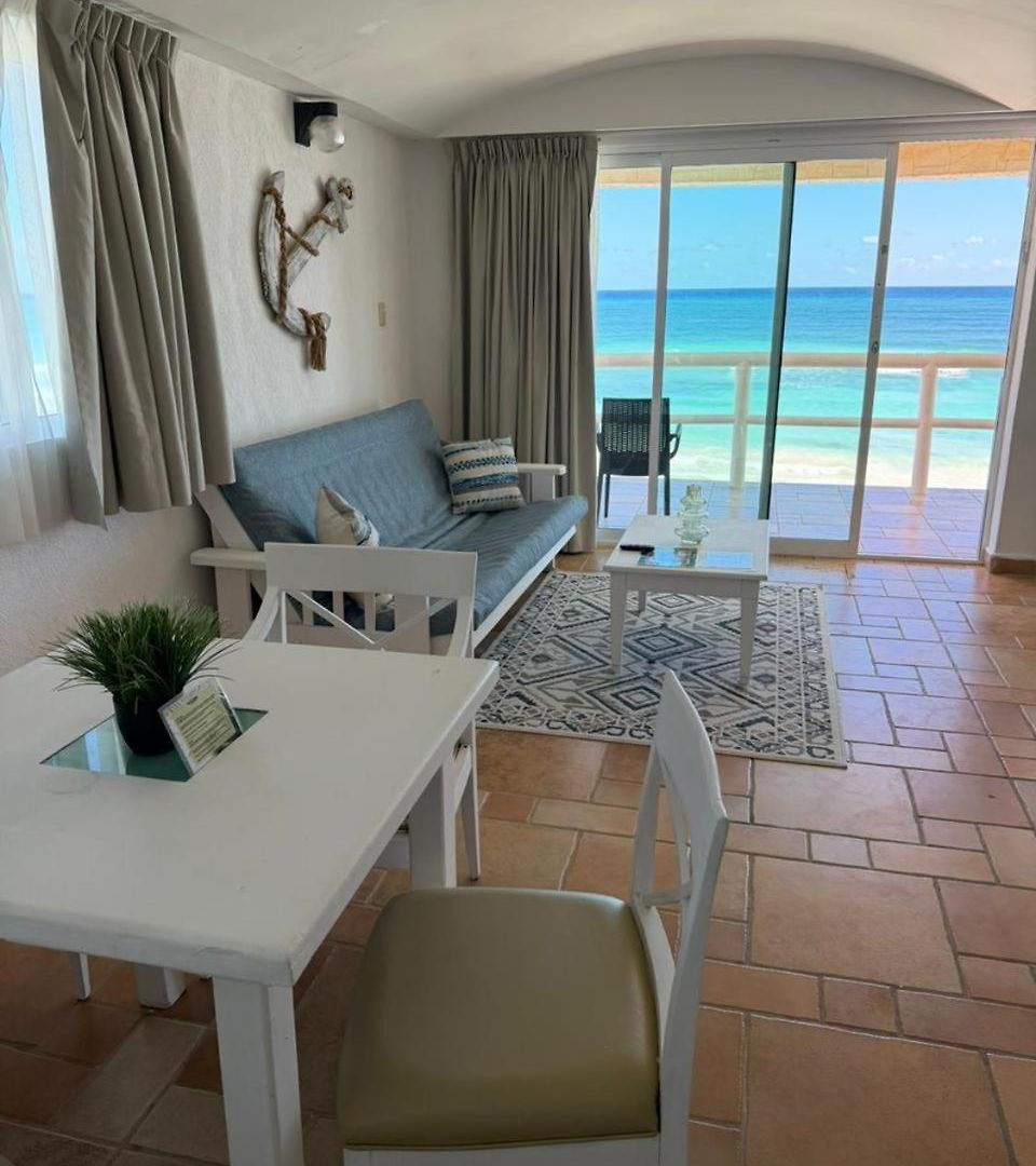 Beachfront In Apartment Tulum