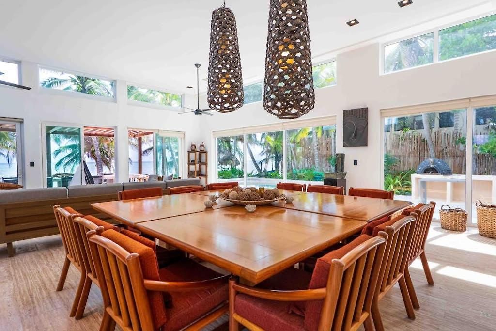 Holiday home Beachfront Paradise With Private Pool Ocean View Full Kitchen & Shaded Patio - Mandala *
