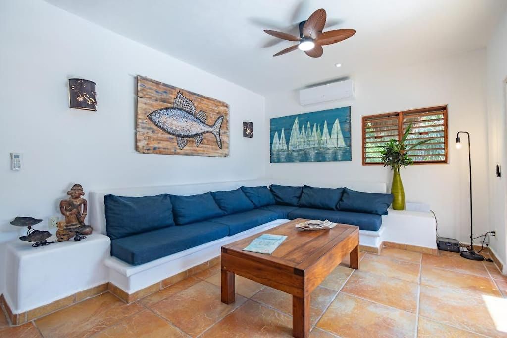 Beachfront With Private Pool Access Balcony With Ocean Views Patio - Belleza Holiday home