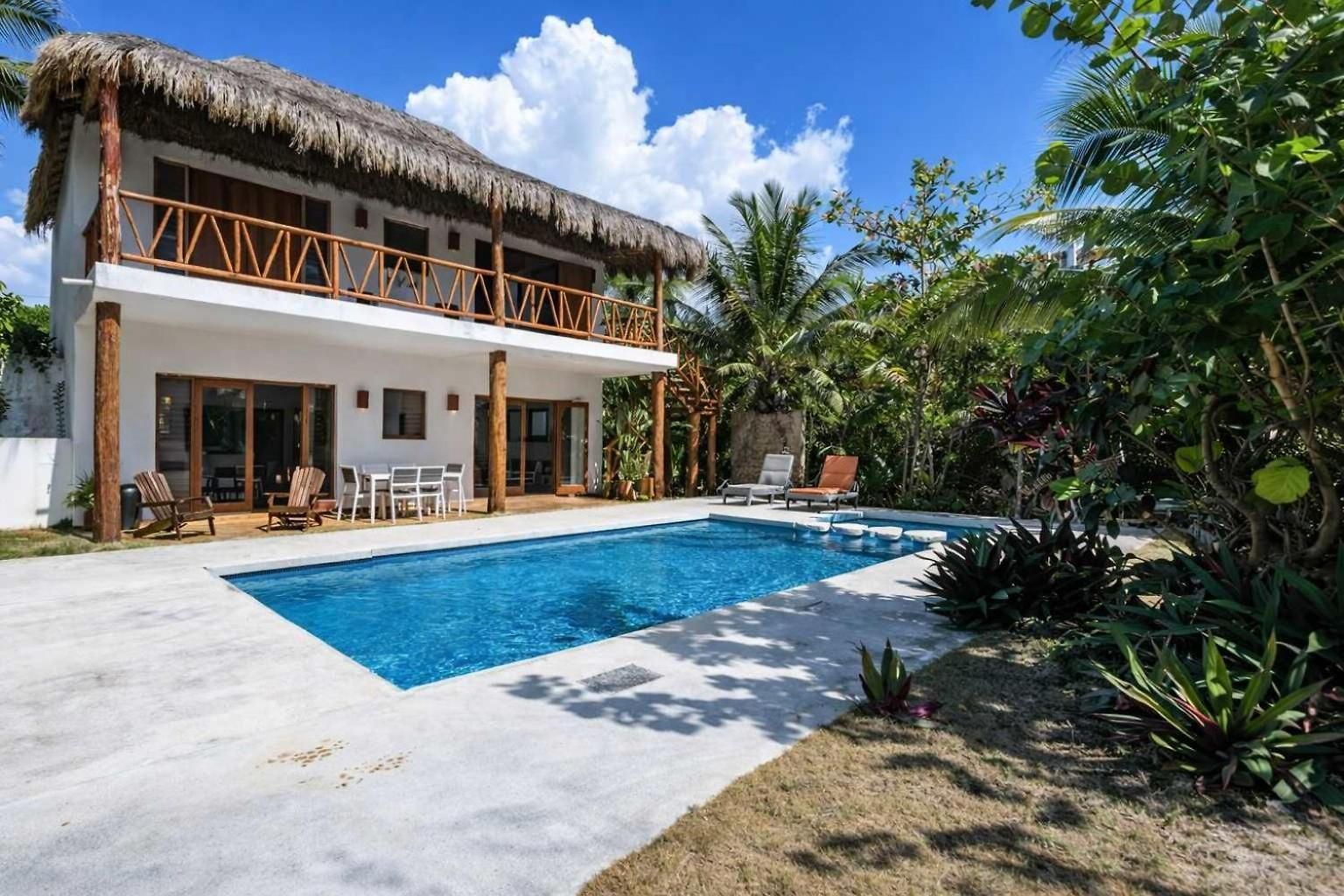Beachfront With Private Pool Access Balcony With Ocean Views Patio - Belleza *