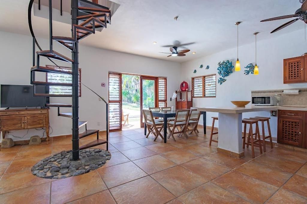 Beachfront With Private Pool Access Balcony With Ocean Views Patio - Belleza Tulum