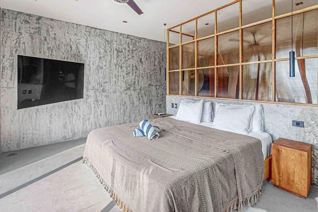 Beachfront With Private Heated Pool Jacuzzi Sauna Ocean Views & Ac - 7th Heaven