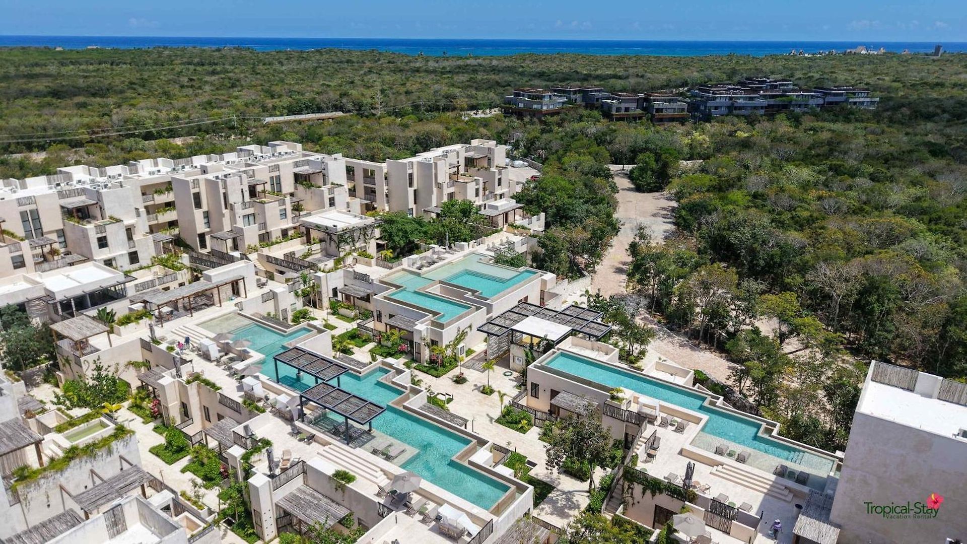 Holiday home Grand Private Pool Rooftop Oasis Near The Tulum