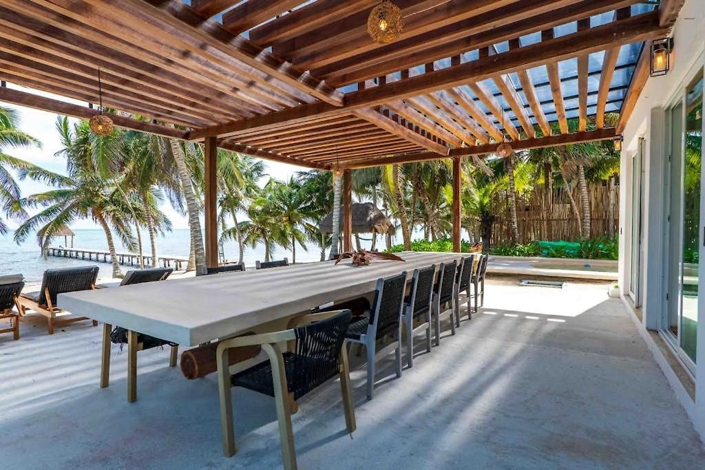 Holiday home Beachfront Paradise With Private Pool Ocean View Full Kitchen & Shaded Patio - Mandala *