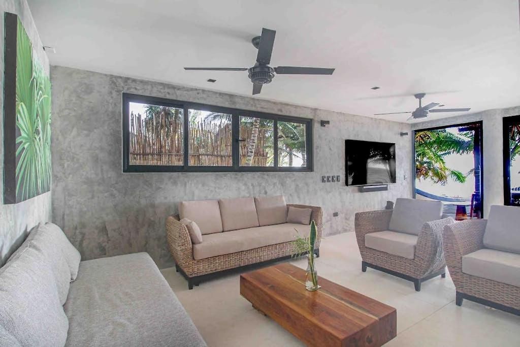 Holiday home Beachfront With Private Heated Pool Jacuzzi Sauna Ocean Views & Ac - 7th Heaven Tulum