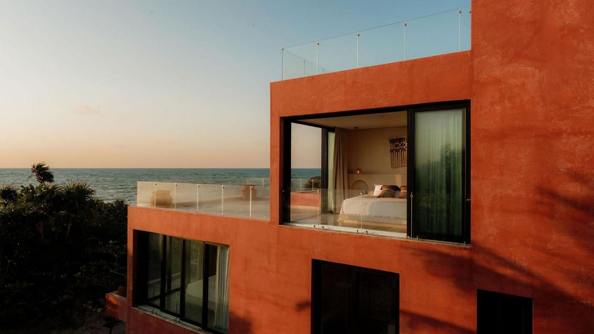 Villa 12 Bedroom Beachfront Hacienda *