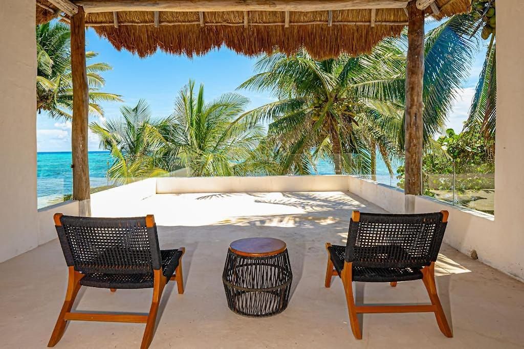 Holiday home Oceanfront With Access Pool Balconies & Waterfront Hammocks - Sol