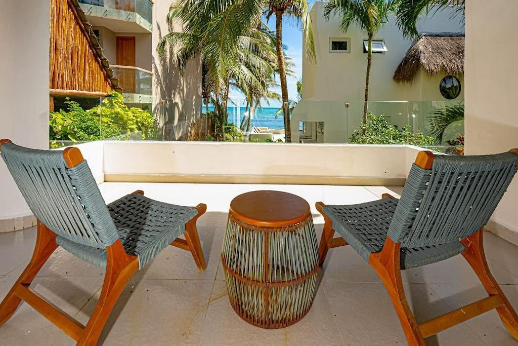 Holiday home Oceanfront With Access Pool Balconies & Waterfront Hammocks - Sol